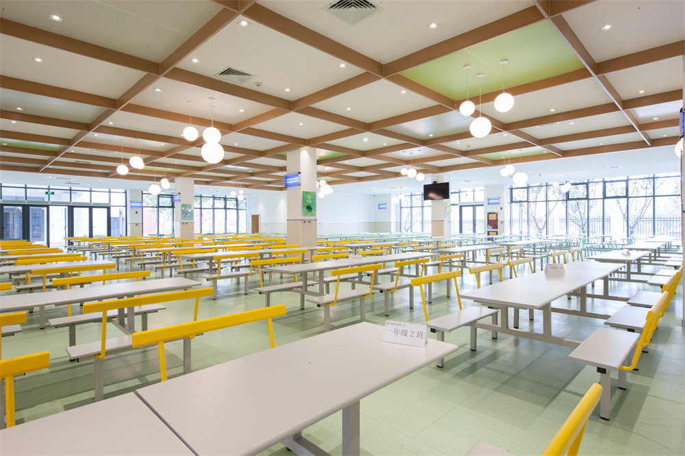 公共餐厅学生食堂职工食堂实木餐桌长条餐桌
